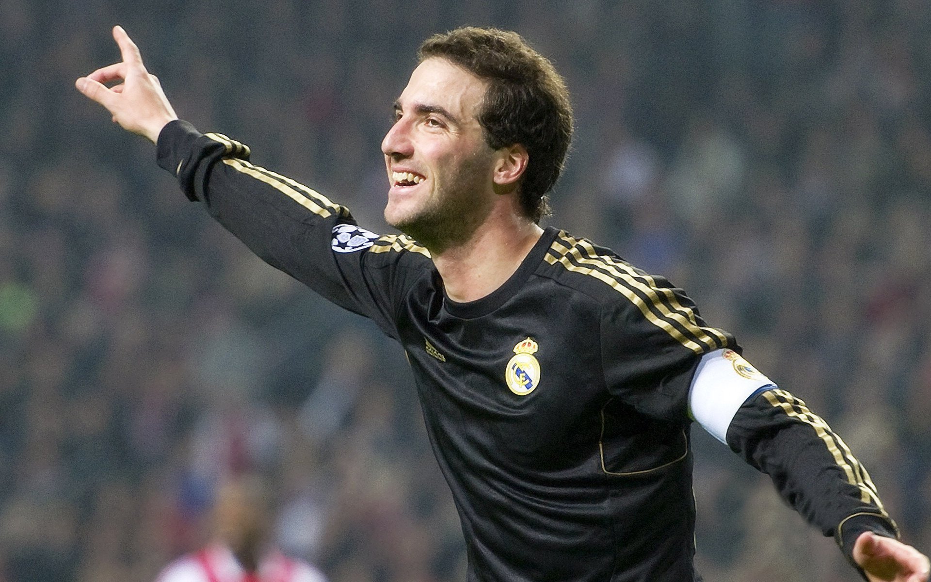 意大利国家队迎来新主帅，战术革新启动