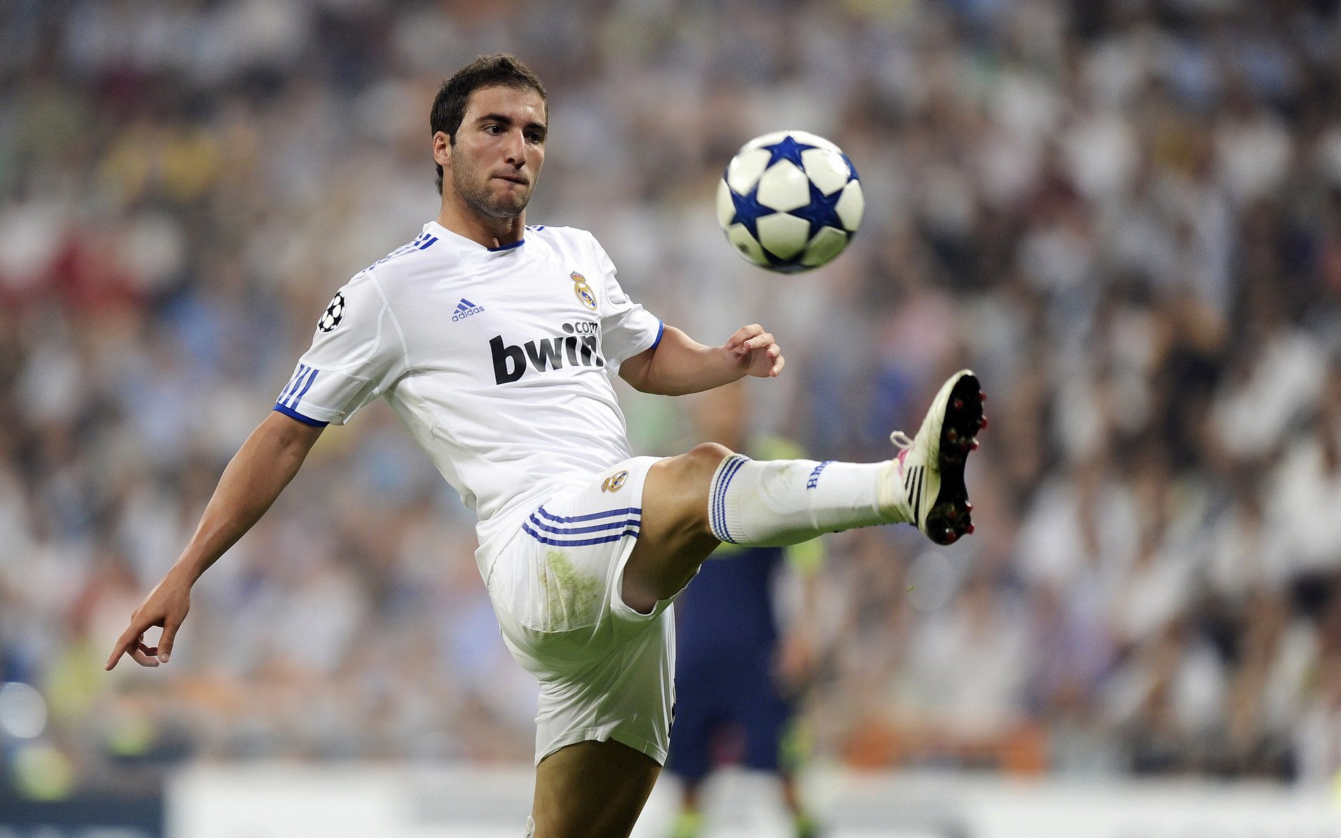 欧洲杯战局变化：策略、突破、奇迹不断！，欧洲杯的局势